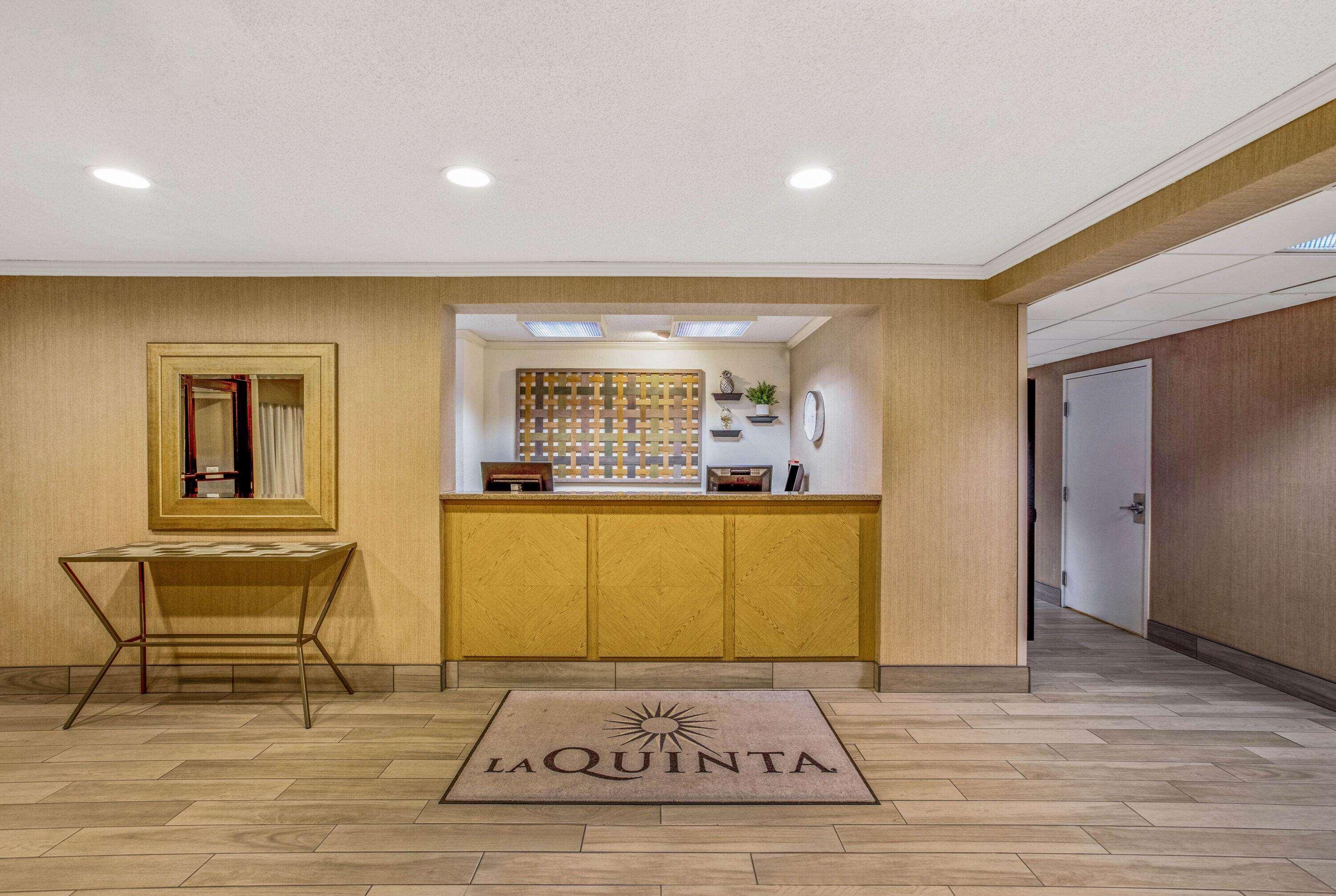 Готель La Quinta By Wyndham Des Moines West Clive Екстер'єр фото